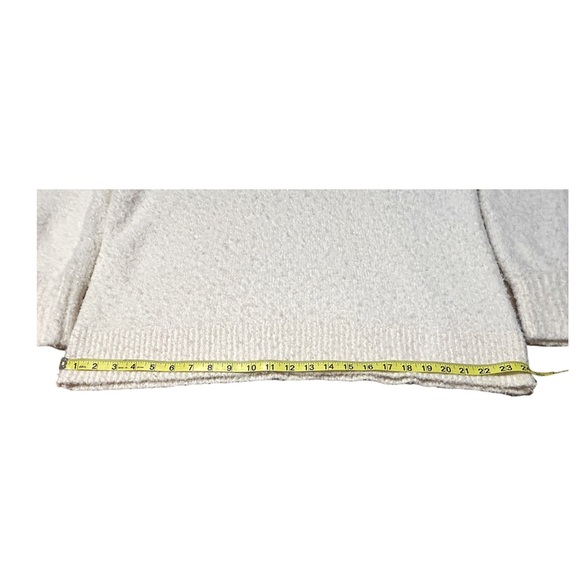 Aerie Women’s Soft Chenille V-Neck Sweater White Textured Knit Size M Oversized - Picture 4 of 11